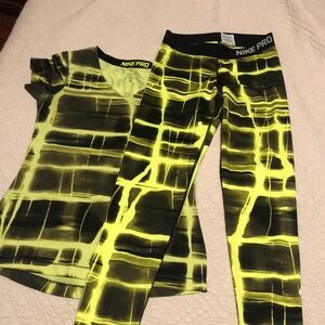 Nike Pro Yellow and Black Activewear Set